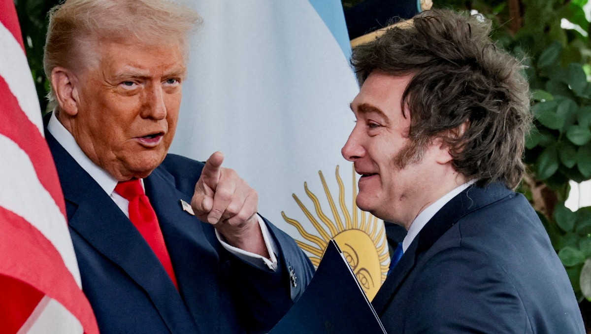 Trump condiciona apoyo a Argentina si Milei pierde elecciones legislativas