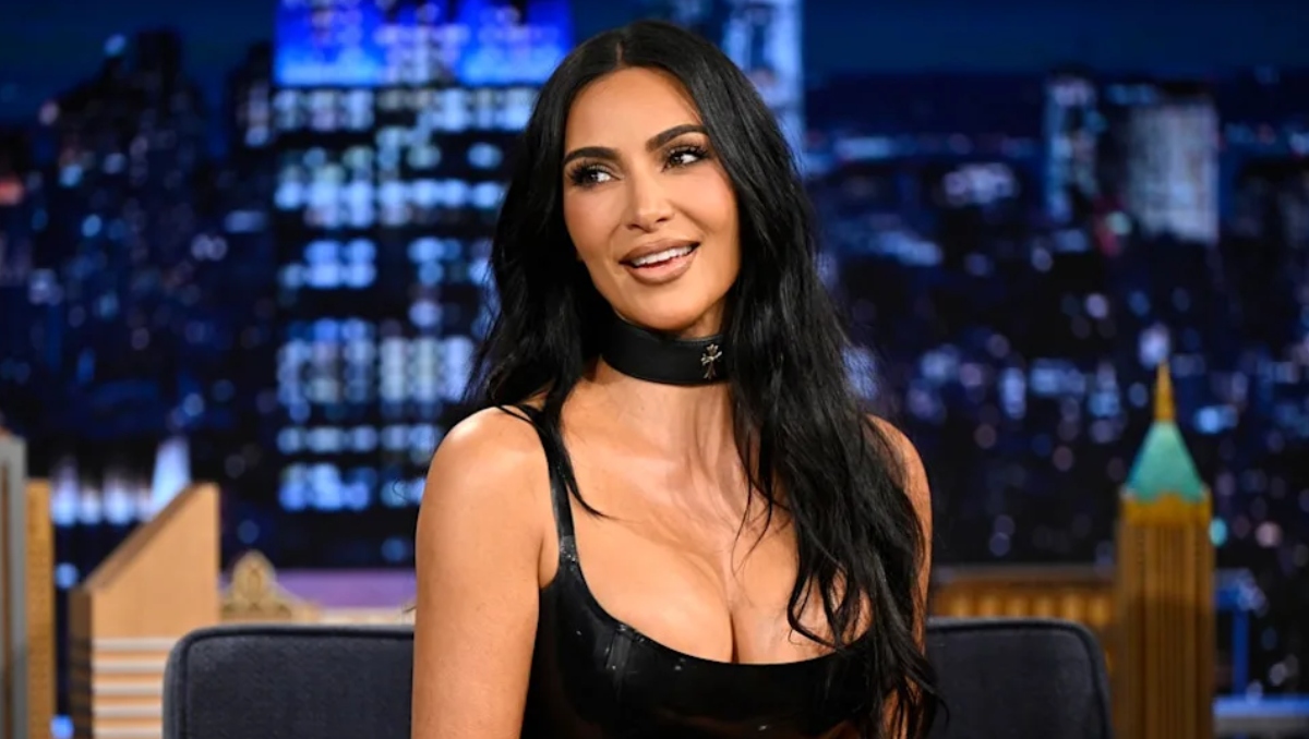 “Nuestra braga más impactante”: Kim Kardashian presenta nueva lencería que tiene vello incluido