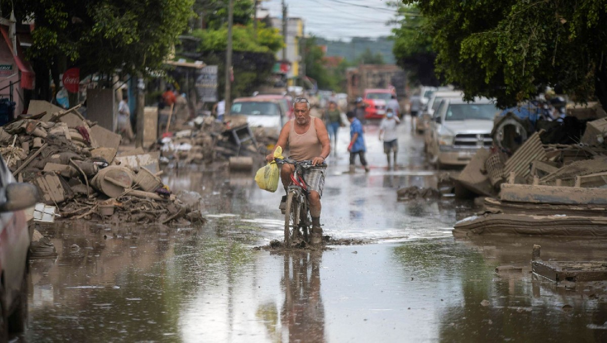 Estados afectados por lluvias intensas HOY 16 de octubre: Noticias sobre inundaciones y deslaves EN VIVO