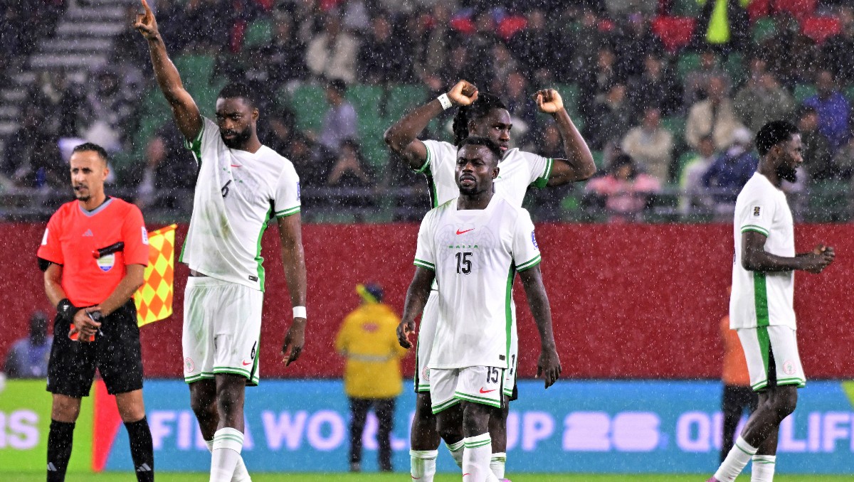 Seleccionador de Nigeria denuncia que le hicieron vudú a su equipo