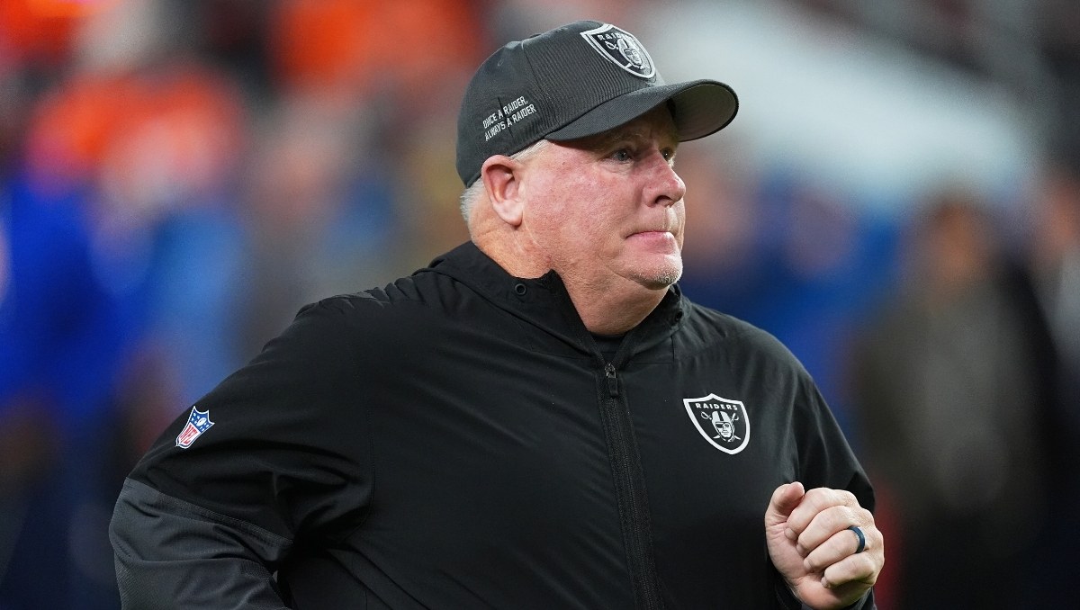 Las Vegas Raiders despide a coordinador ofensivo Chip Kelly