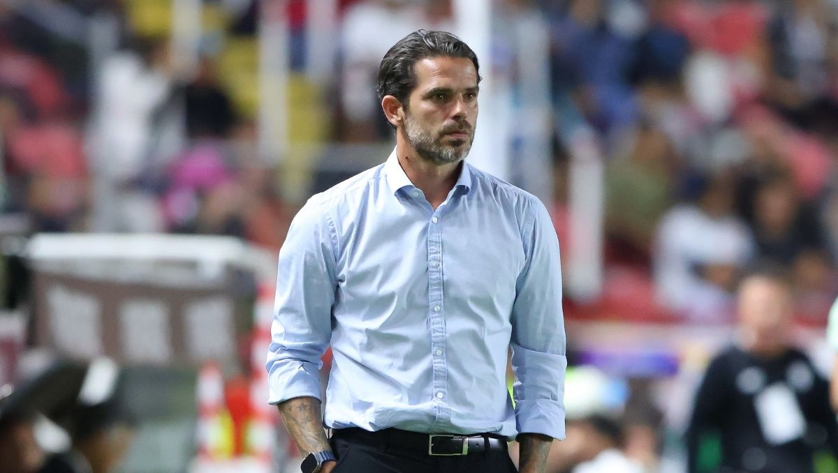 Fernando Gago deja de ser el director técnico del Necaxa