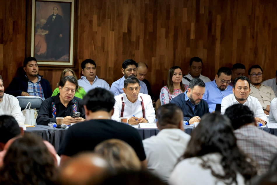 Alcanzan Gobierno de Oaxaca-SEP-Sección XXII acuerdos en beneficio de la niñez y del magisterio