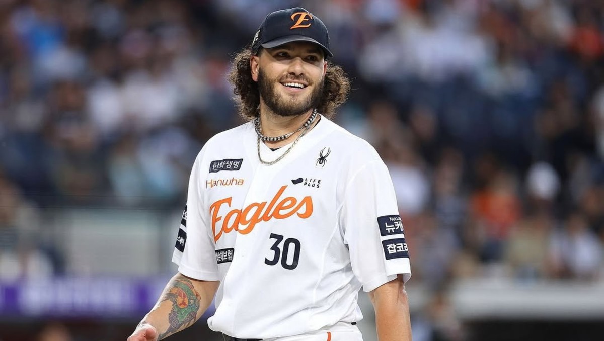 El mexicano Cody Ponce regresa a la MLB con Toronto Blue Jays