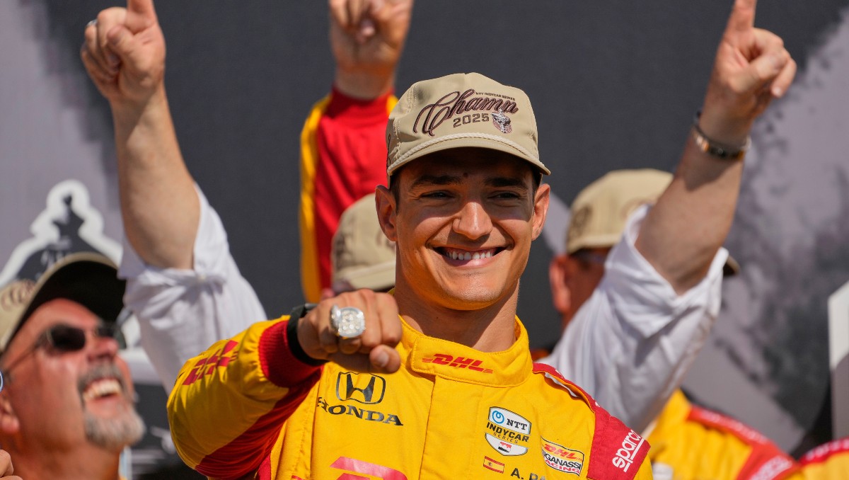 Álex Palou pierde demanda contra McLaren y pagará por incumplimiento