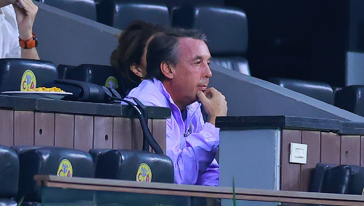 Emilio Azcárraga visita de sorpresas a jugadores del América en Coapa