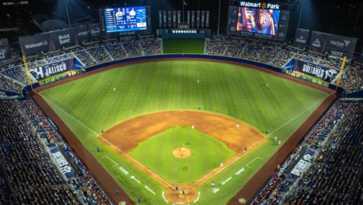 Regresa el beisbol al Walmart Park con campamento de peloteros jóvenes