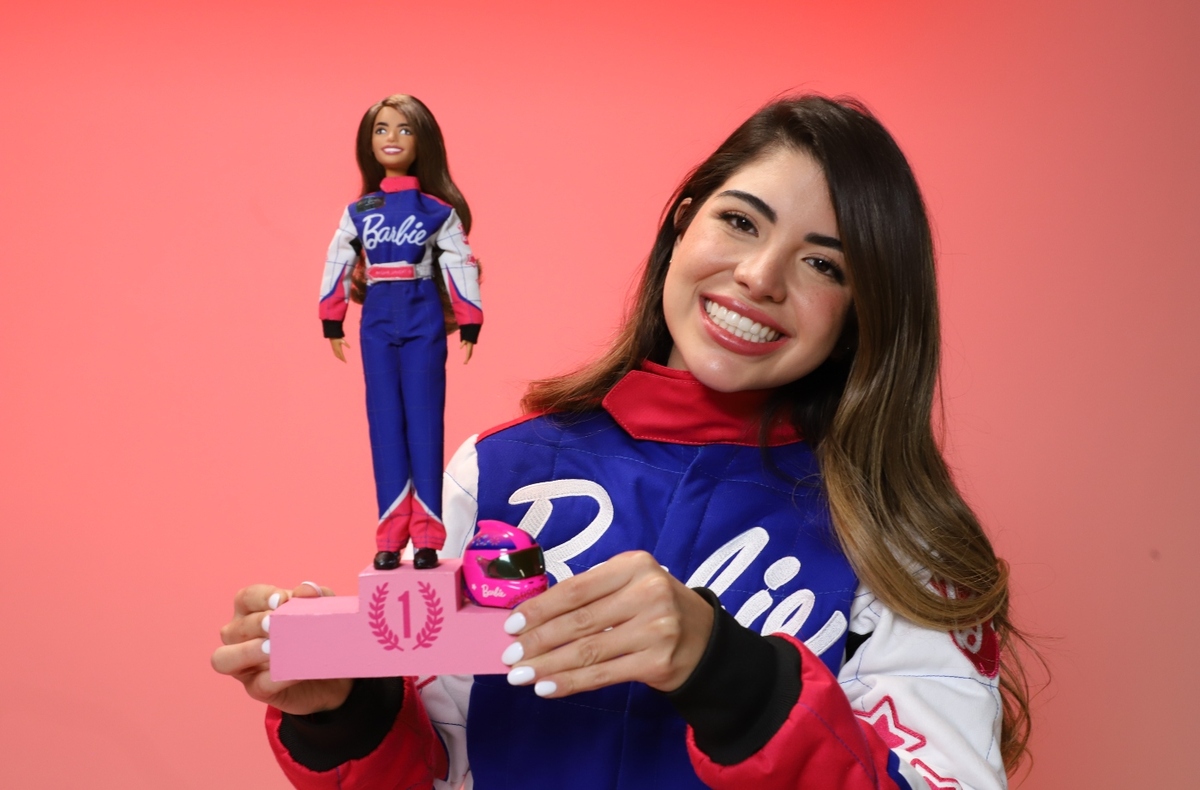 Regina Sirvent, de ser apodada 'Barbie' a tener su propia muñeca