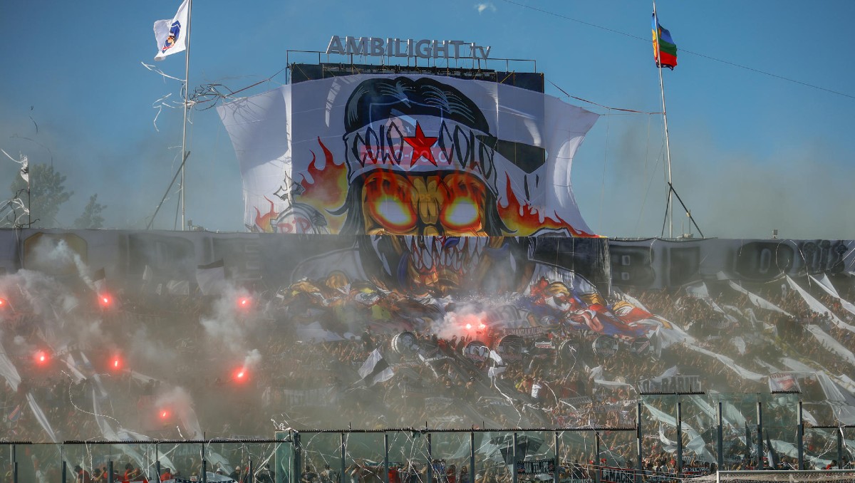 Aficionado muere durante pelea de barras de Colo Colo y U de Chile