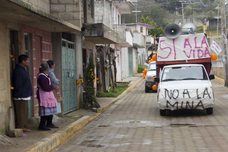 Protesta en Ixtacamaxtitlán.