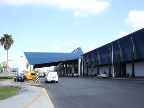 En el Aeropuerto de Monterrey se incrementaron las salidas nacionales. 