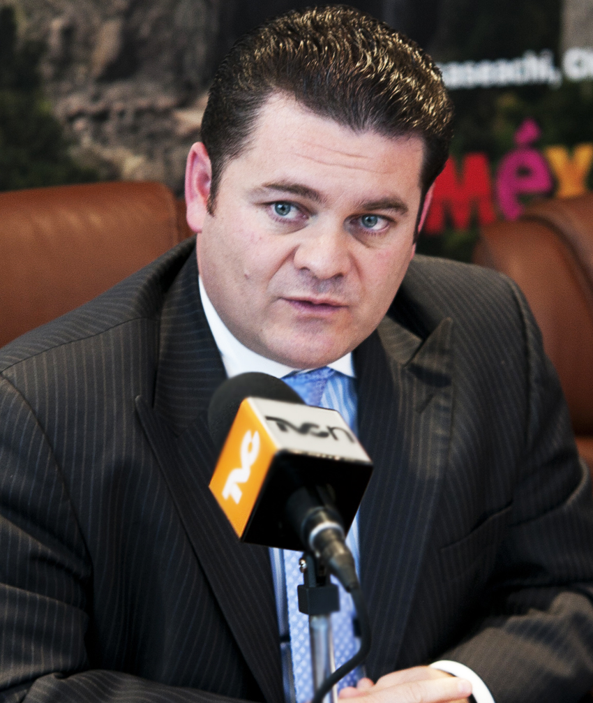 Fernando Olivera Rocha.