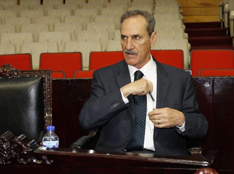 El presidente de la Junta de Gobierno pide que rindan cuentas.
