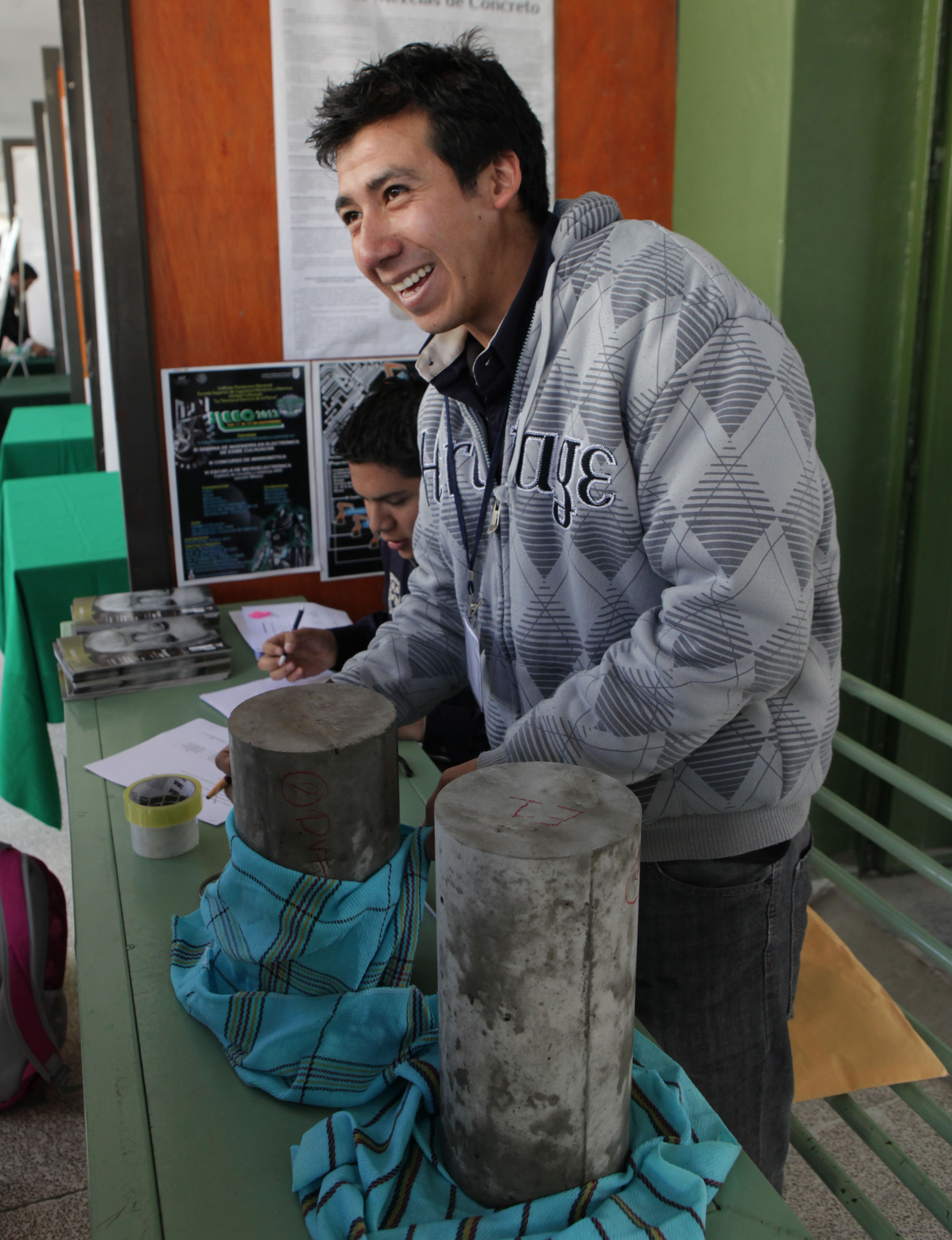 Concurso de mezclas de concreto organizado por la UAEM