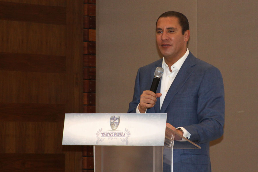 El gobernador Rafael Moreno Valle anunció la visita del presidente Enrique Peña Nieto