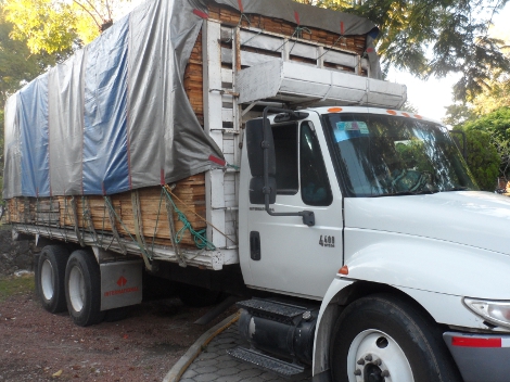 La policía Federal implementó un operativo de revisión al transporte de materia primas forestales proveniente de Puebla y Oaxaca.