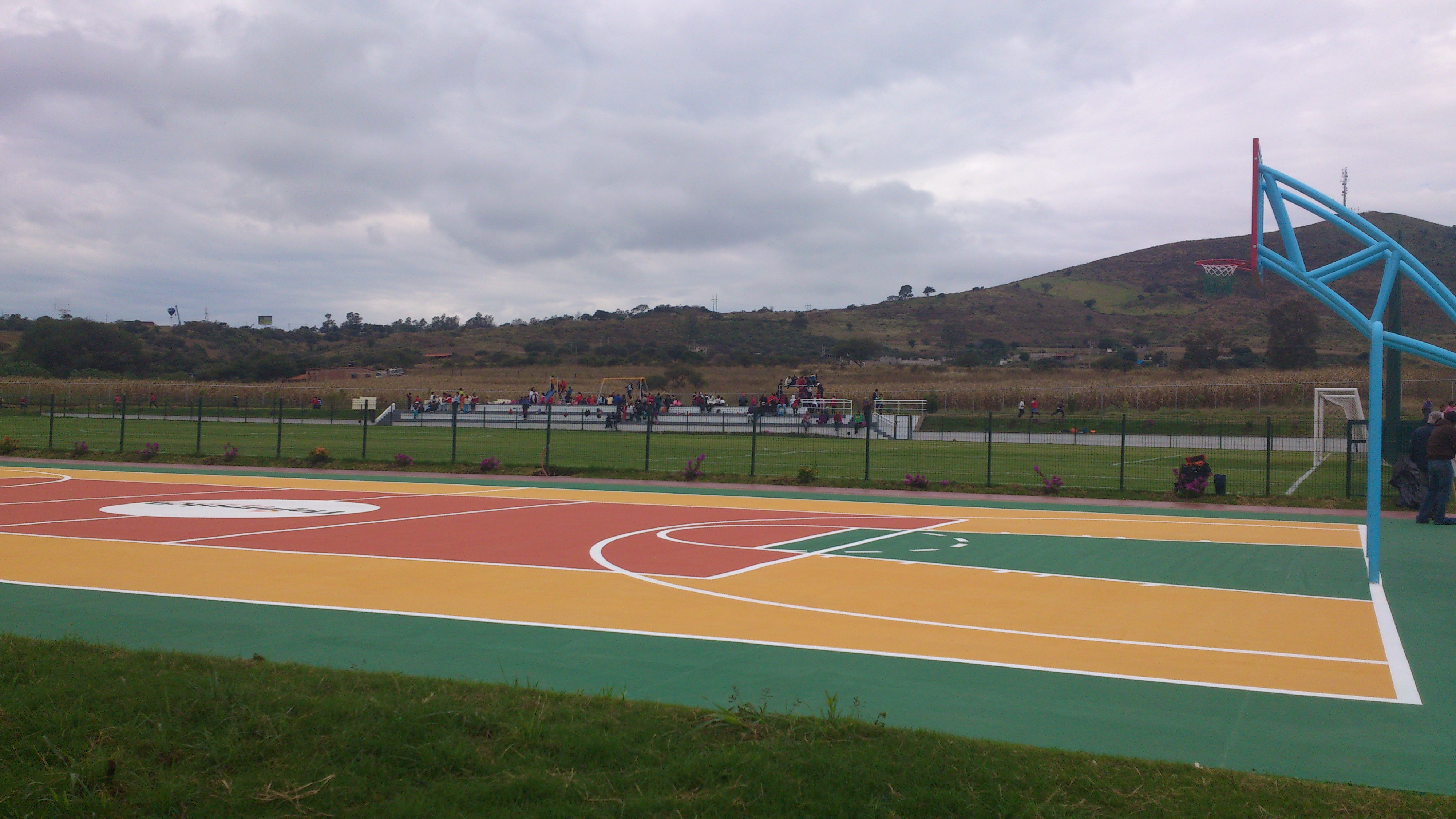 Inauguran primera etapa de unidad deportiva en Tlajomulco- Grupo Milenio