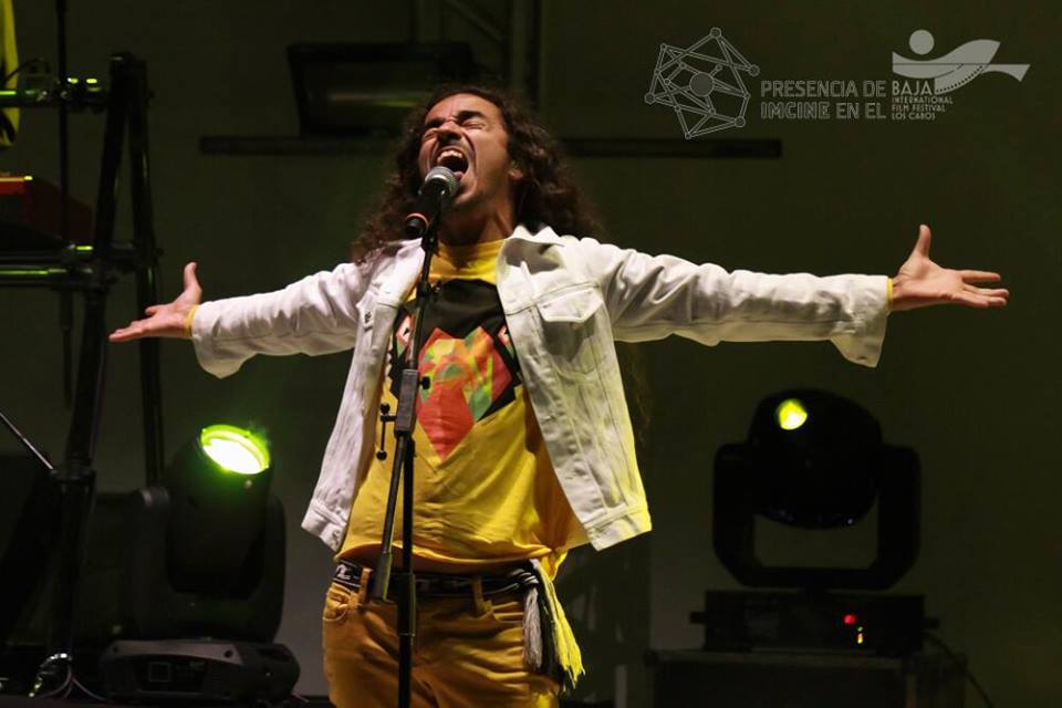 La chilanga banda presentó el documental El objeto antes llamado disco.
