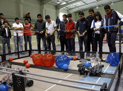 En el evento alumnos del ITP realizan exhibición denominada “RALPH”.