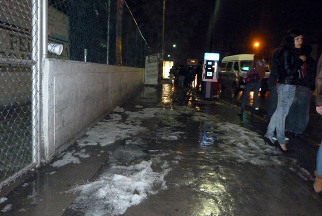 Aspectos de lluvia en Ecatepec.