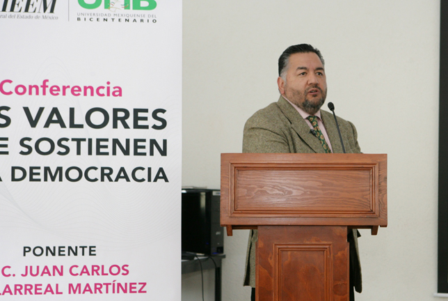 Durante la conferencia