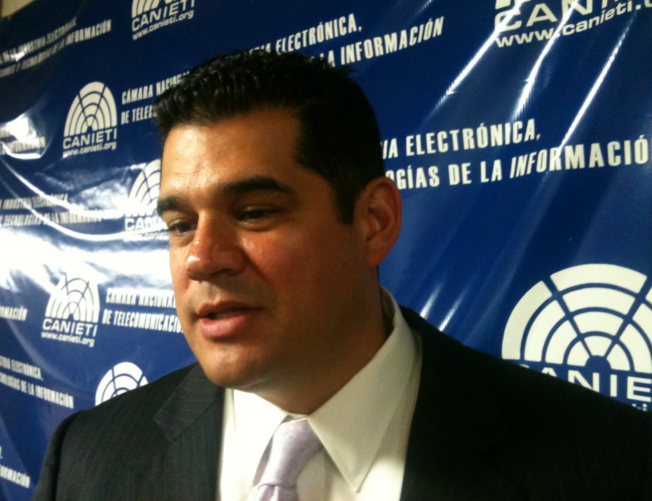 Luis Navarro, representante de Nafin en BC