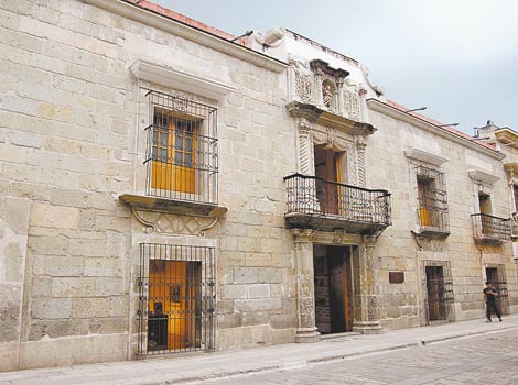 Sin recursos del gobierno estatal desde hace 11 meses.