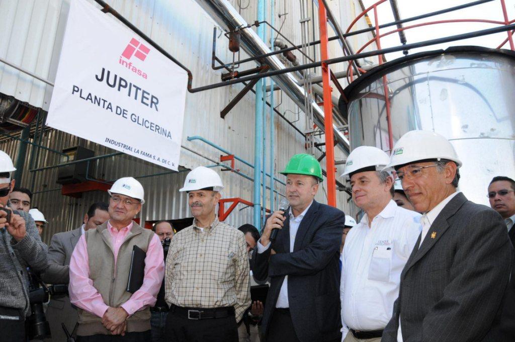 El titular de la Sener, Pedro Joaquín Coldwell, inauguró la planta de glicerina y ácidos grasos de Industrial La Fama en Morelia.