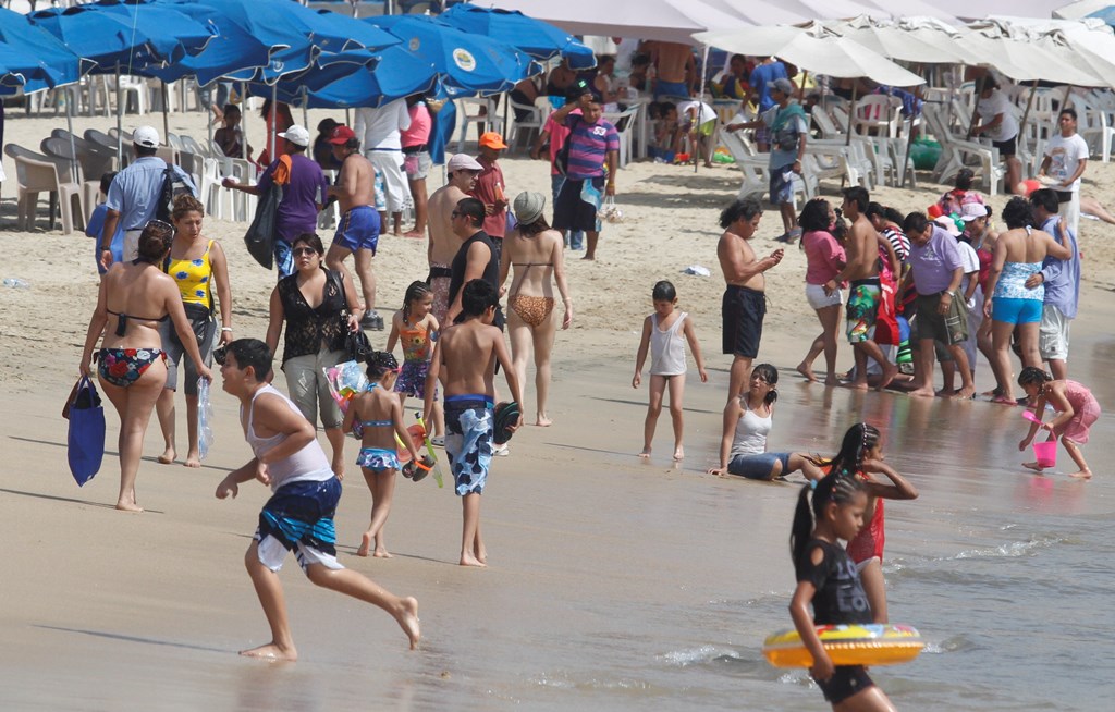 Turismo en Acapulco durante el último domingo de noviembre