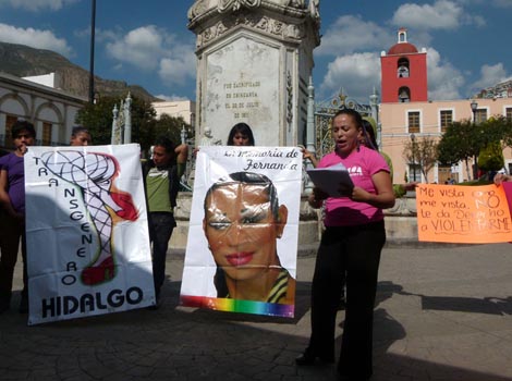La asociación civil pide frenar la violencia contra las mujeres.