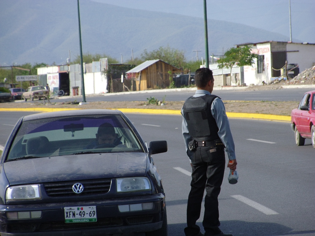El reglamento de Tránsito estará listo para antes de que concluya el año.