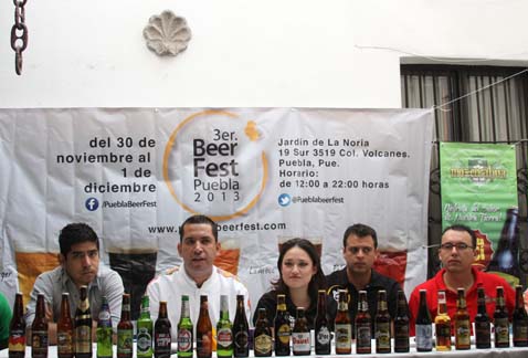 Organizadores de la terceria feria cervecera independiente.