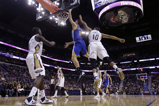 Warriors venció a Pelicans