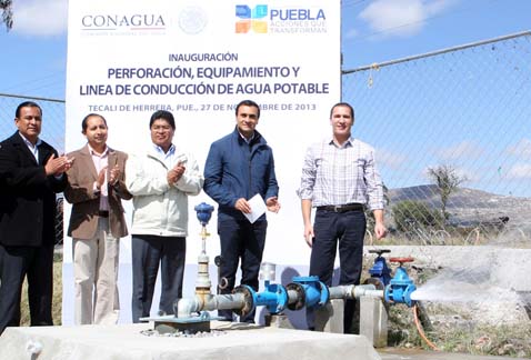Perforación, equipamiento y línea de conducción de agua potable en Tecali.