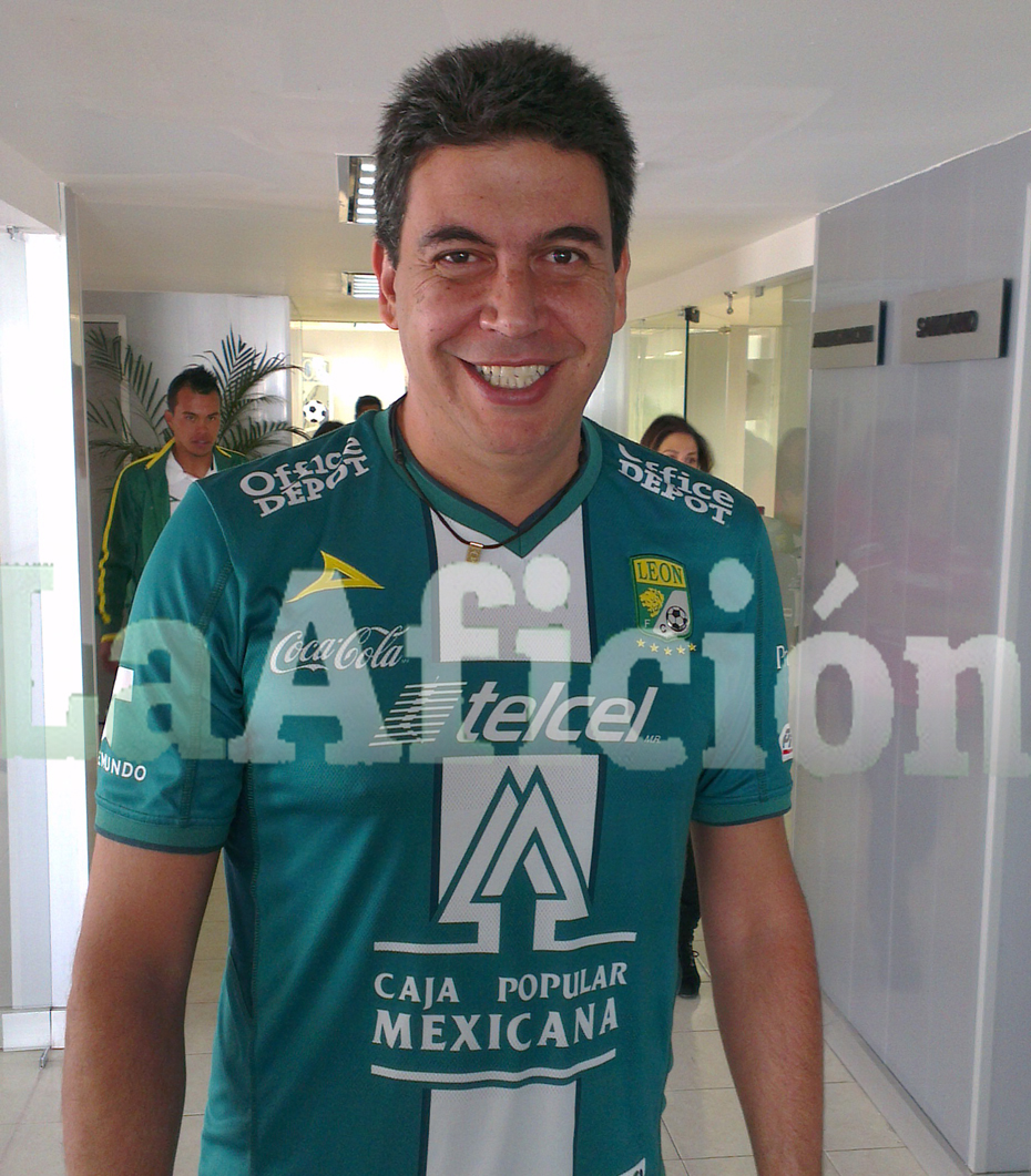Ayub está en León.