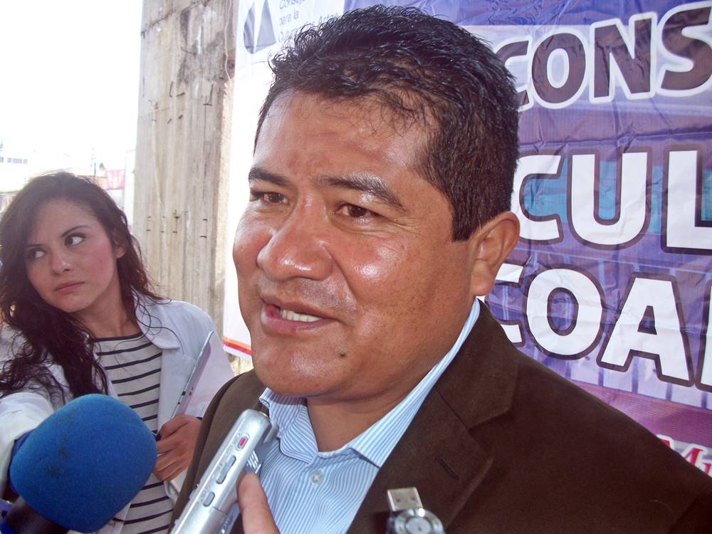 Acusan al alcalde, Miguel Ángel López Hernández, de omitir los acuerdos del comité gestor de la obra de sustitución de la red de agua potable.