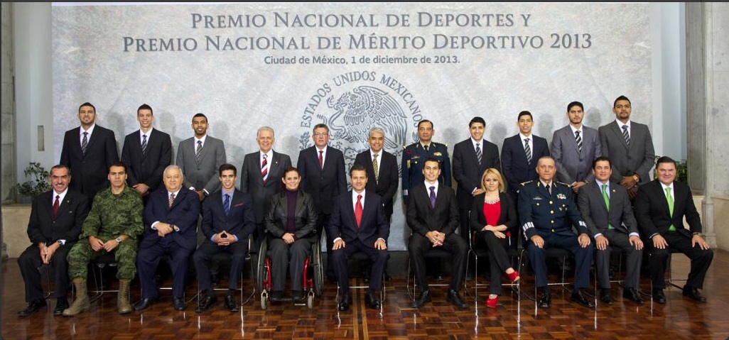Enrique Peña Nieto entrega el Premio Nacional de Deportes 