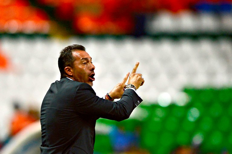 Gustavo Matosas, técnico de León