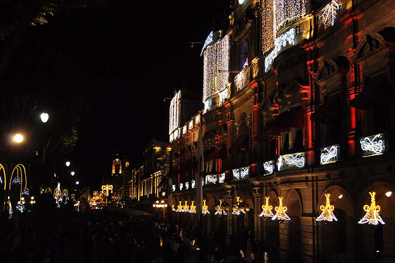 Puebla se viste de color en Navidad.