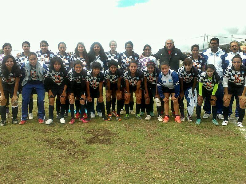 Este sábado el Campo 5 Universitario será el escenario de un duelo entre Felinas Universitarias. 