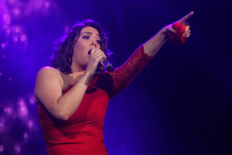 La cantante presentó sus mejores temas.