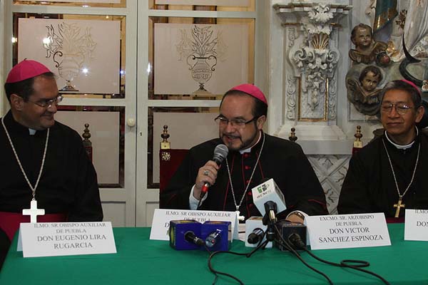 Tomás López Durán, Eugenio Lira Rugarcía y Felipe Pozos Lorenzini.