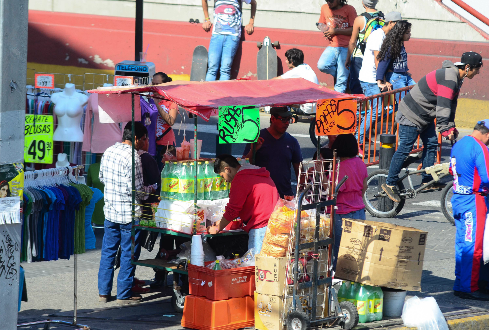Ambulantes en la zona sur de San Juan de Dios. 