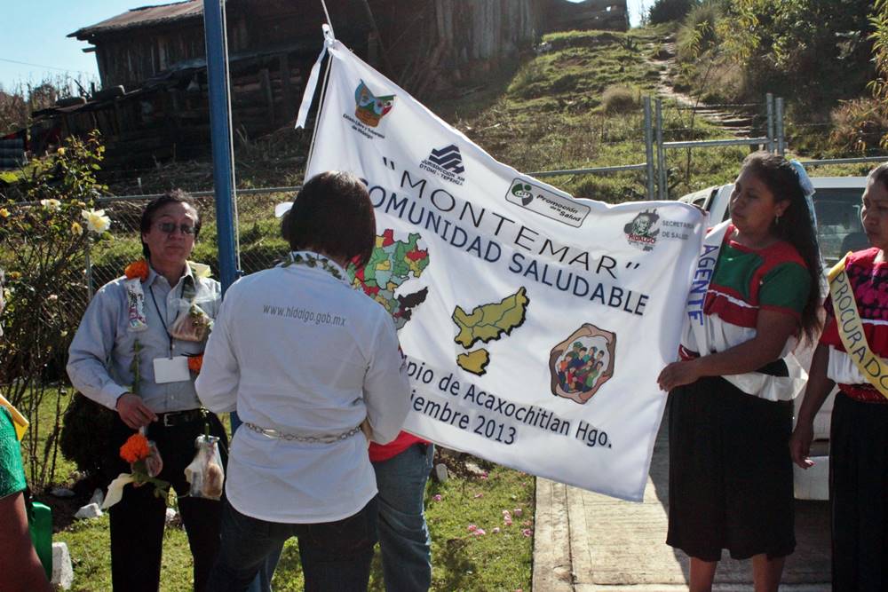 Cinco instituciones educativas y una clínica de salud izaron banderas blancas
