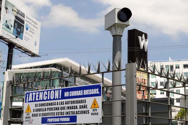 Fotomulta en el Boulevard Atlixcáyotl.
