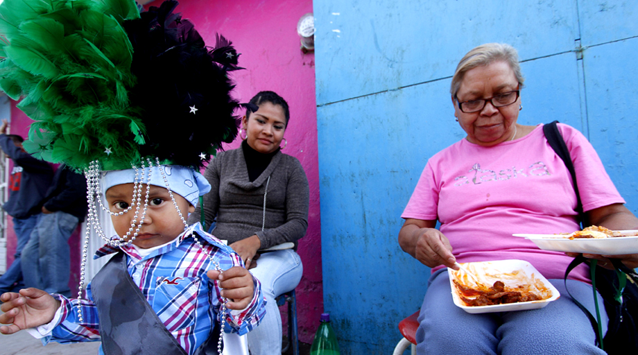 Los devotos no le fallaron a este ritual de cada año, para festejar a la Morenita del Tepeyac.