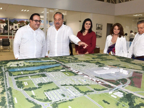 El gobernador Javier Duarte, el empresario Carlos Slim y el ex mandatario de Veracruz, Miguel Alemán Velasco. 