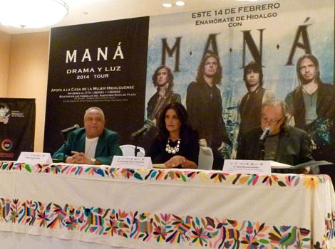 La presidenta del Sistema DIF en la presentación del evento.