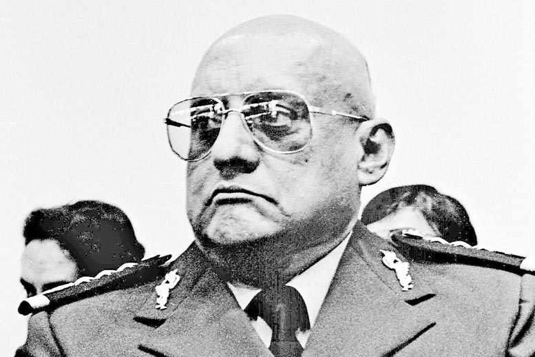 El divisionario fue titular del extinto Instituto Nacional para el Combate a las Drogas.