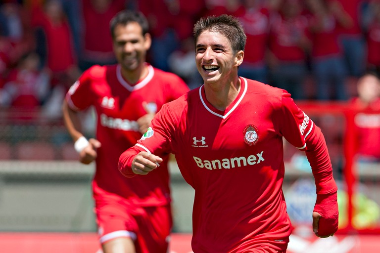 Isaac Brizuela, Jugador de Toluca 